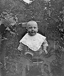 CWgls131.jpg     Bilde av Egil Norum i svært ung alder.<br>ca. 1923.<br>  