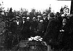CW0921.jpg      Fra Reidar Dahlmo s begravelse. 1929. 