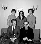 CW2077.jpg        På  Solstad. rundt 1970-tallet.  (1974?)<br>Christians 60 årsdag?  Bak; Reidun Hals, Anita Waatvik, Ingrid Korsnes,  foran: Bjarne og Christian Waatvik.  