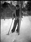 CW1812.jpg     Ukjent skiløper.                                     (kan det være en Kristensen fra Eidbukt?)