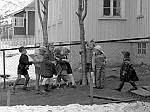 CW3529b.jpg    Ungene i Nergata på Jæra.     ca. 1955.<br>    