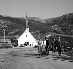 CW2885.jpg    Glomfjord kirke på Vassaksla.    1957.