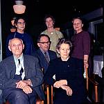 CW3414.jpg     Besøk på syke og aldershjemmet i Aspdalen.  ca. 1966.     Foran: Hans og Anne Våtvik, bak: Anna Kolberg, Aslaug Bliix, Christian og Aslaug Waatvik.